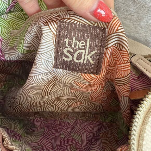 The Sak Cream and Brown Shoulder Bag - Picture 9 of 10